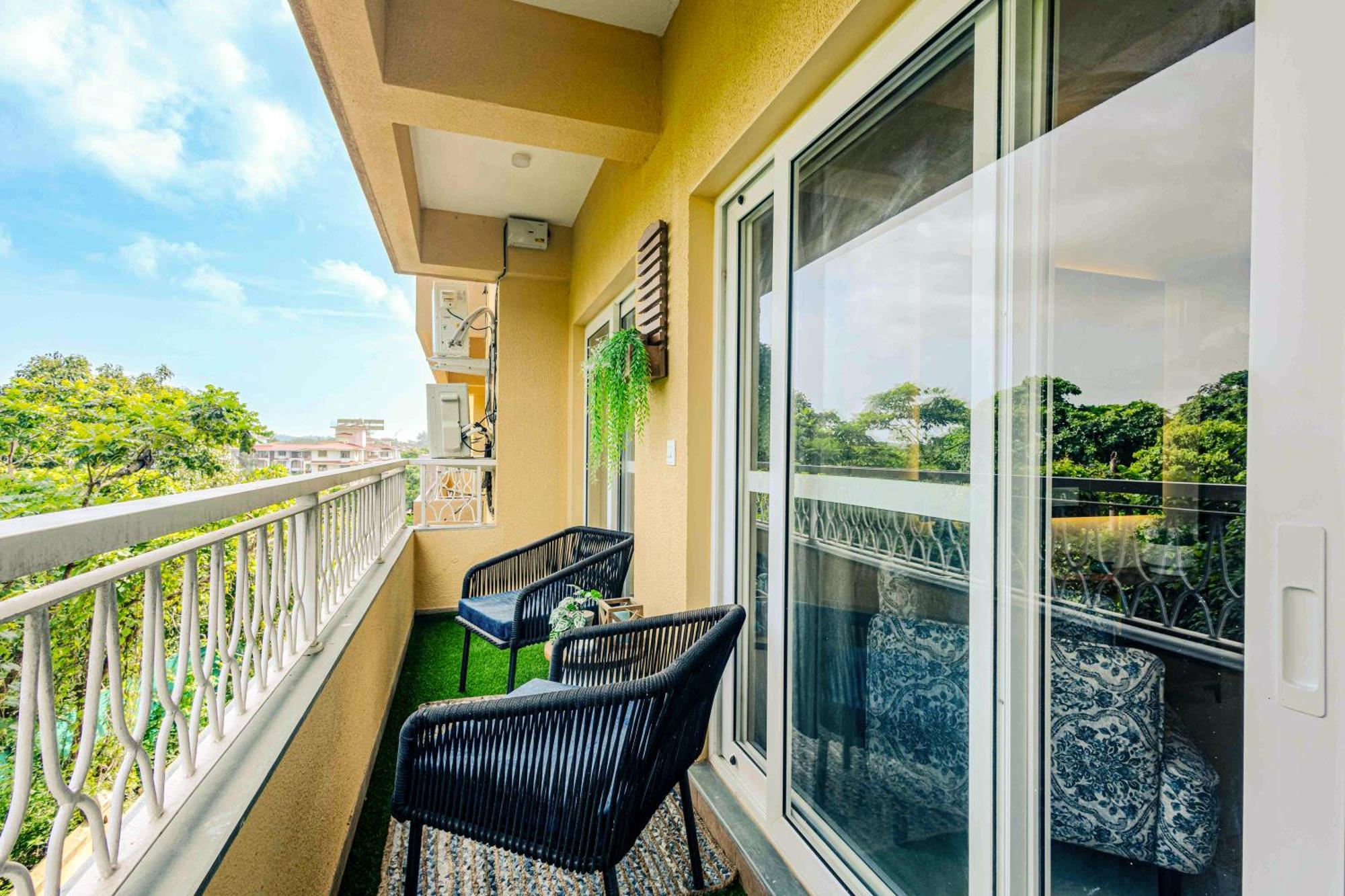 Alaya Stays 1 Bhk With Balcony & Pool - Veera Marina Candolim Exteriör bild