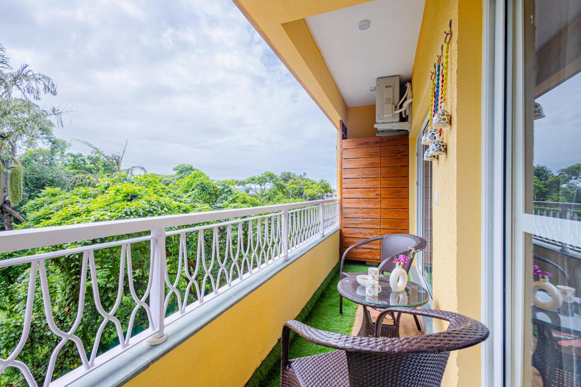 Alaya Stays 1 Bhk With Balcony & Pool - Veera Marina Candolim Exteriör bild