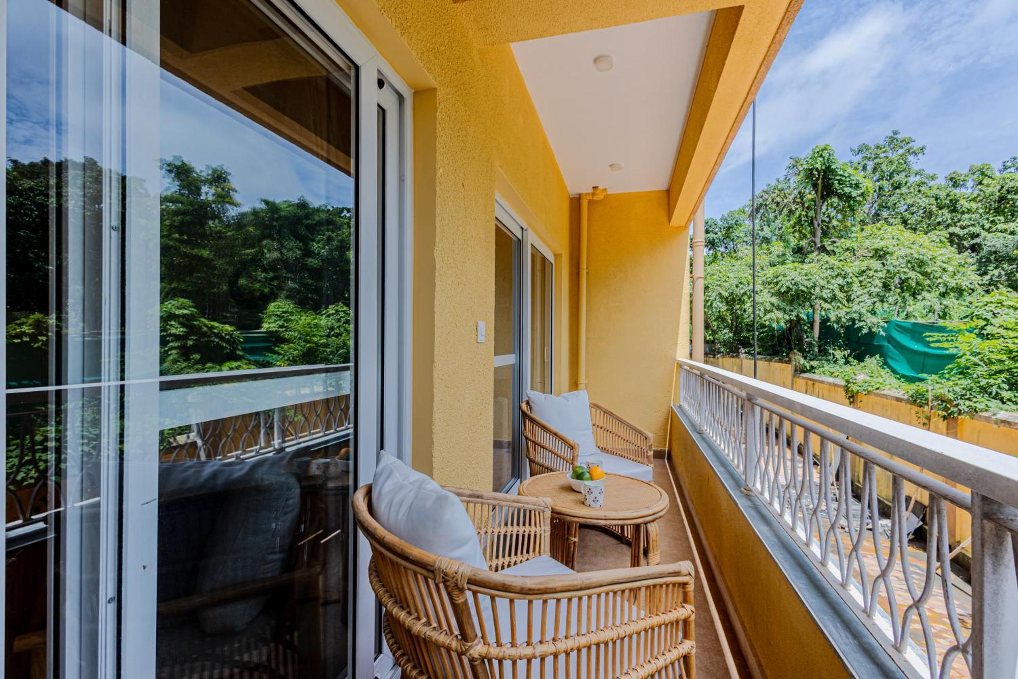 Alaya Stays 1 Bhk With Balcony & Pool - Veera Marina Candolim Exteriör bild