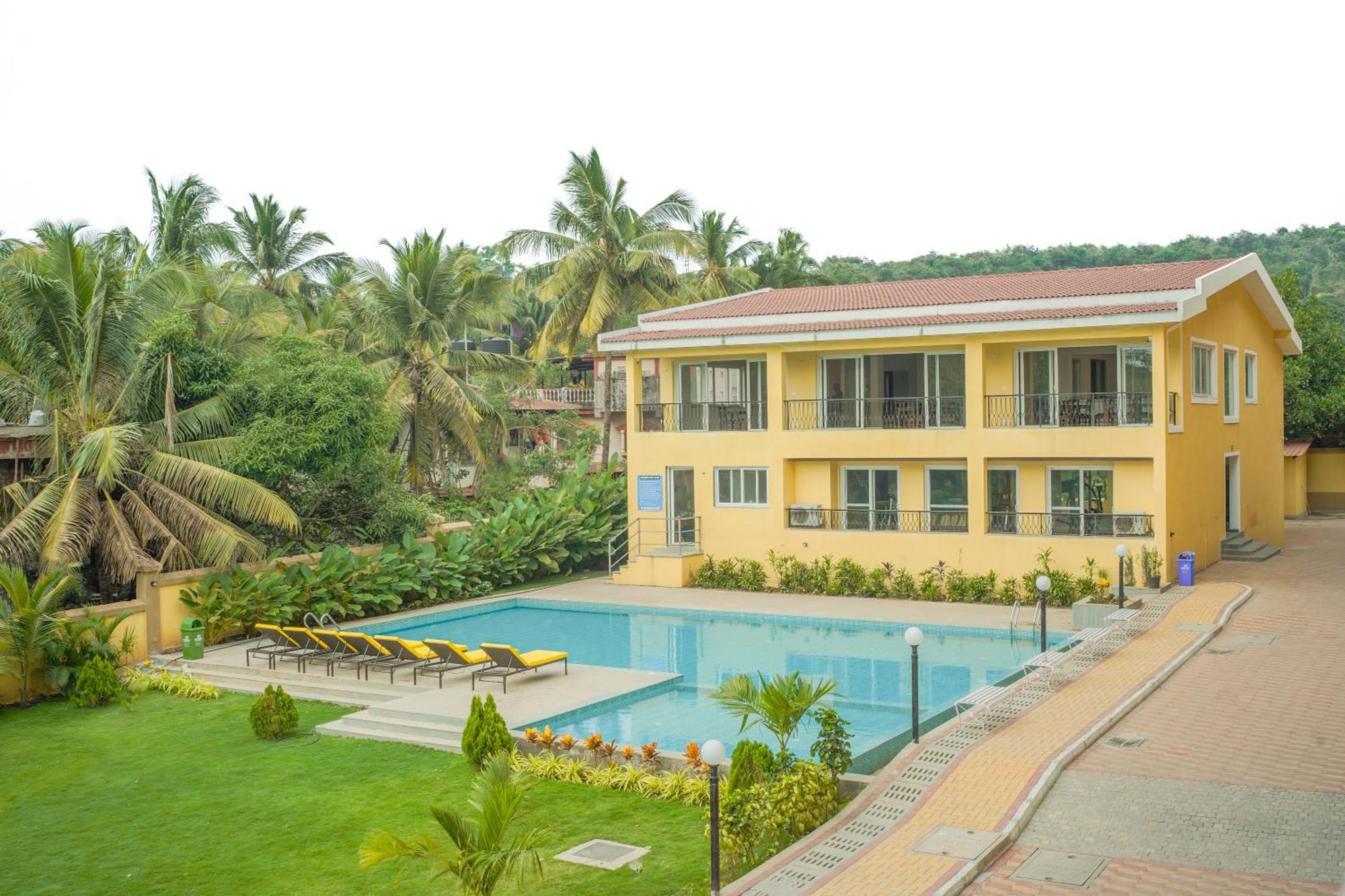 Alaya Stays 1 Bhk With Balcony & Pool - Veera Marina Candolim Exteriör bild