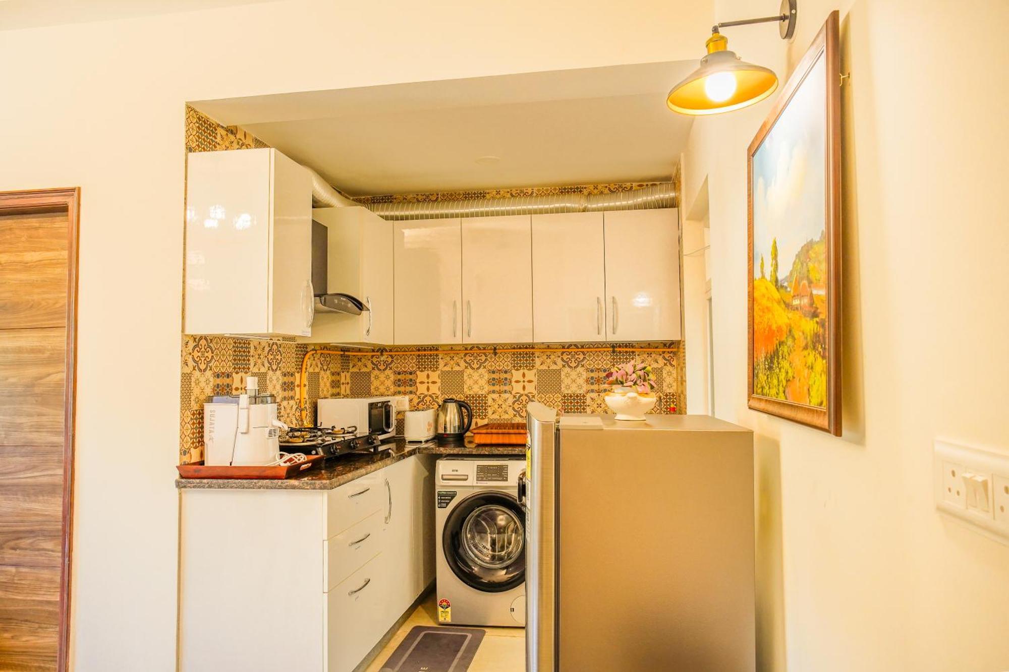 Alaya Stays 1 Bhk With Balcony & Pool - Veera Marina Candolim Exteriör bild