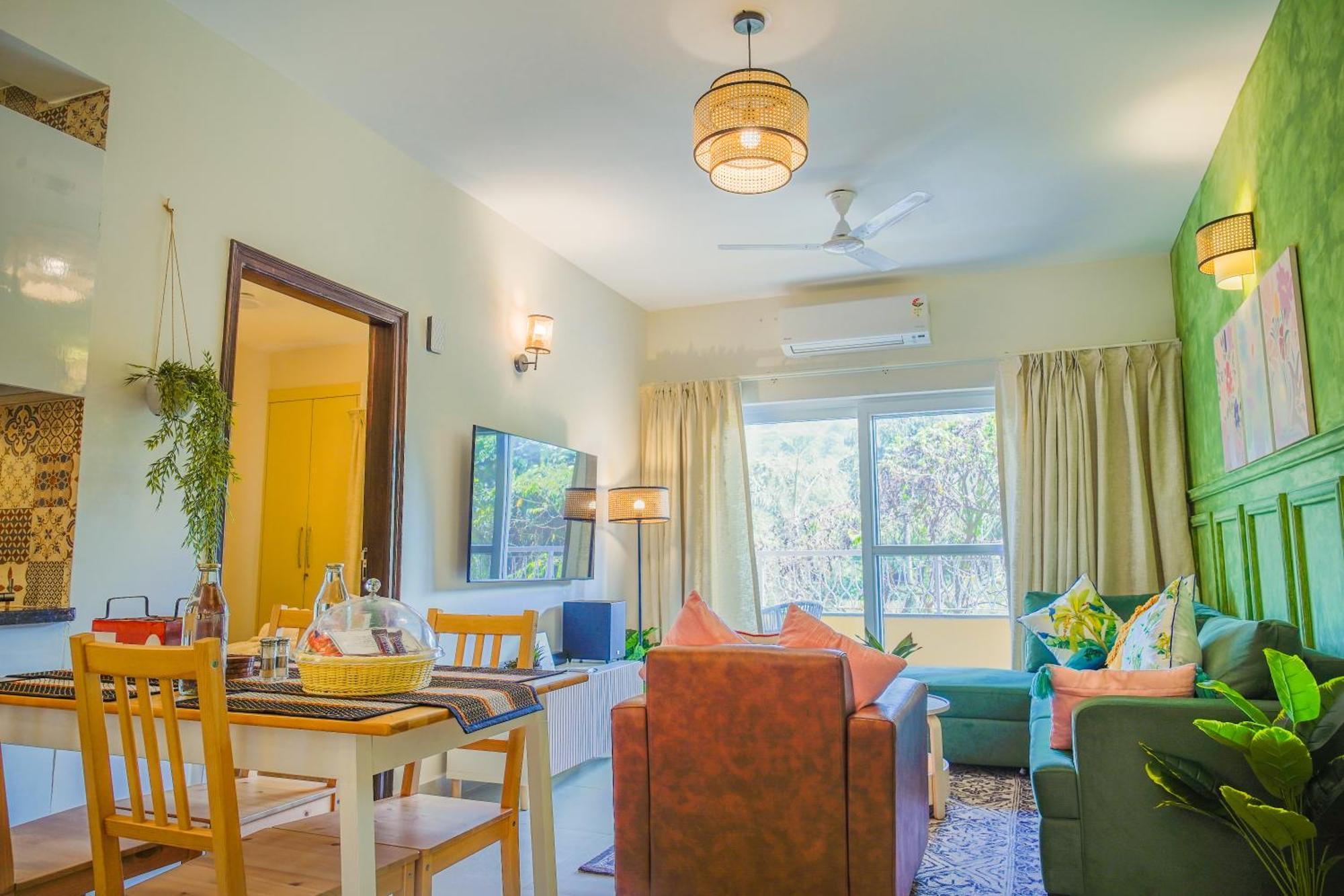 Alaya Stays 1 Bhk With Balcony & Pool - Veera Marina Candolim Exteriör bild