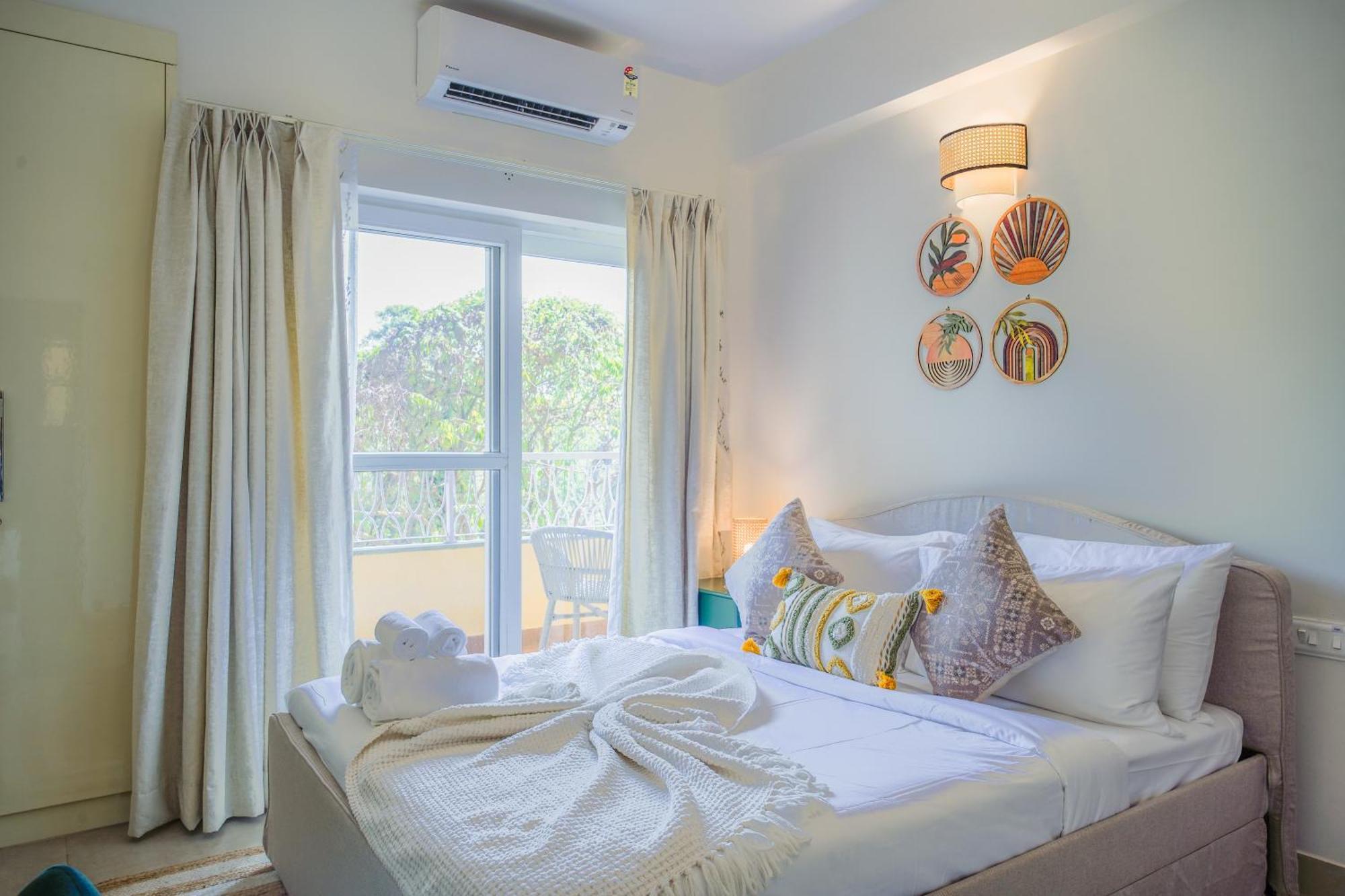 Alaya Stays 1 Bhk With Balcony & Pool - Veera Marina Candolim Exteriör bild