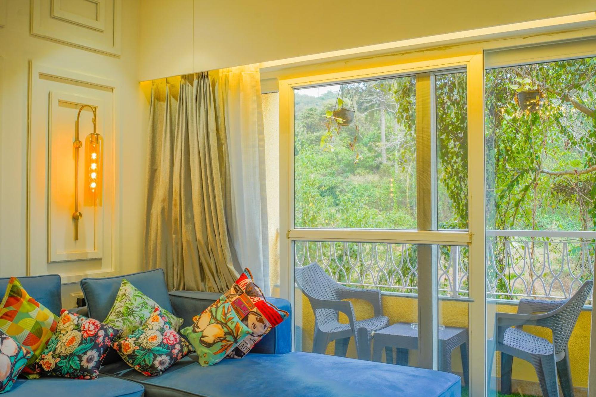 Alaya Stays 1 Bhk With Balcony & Pool - Veera Marina Candolim Exteriör bild